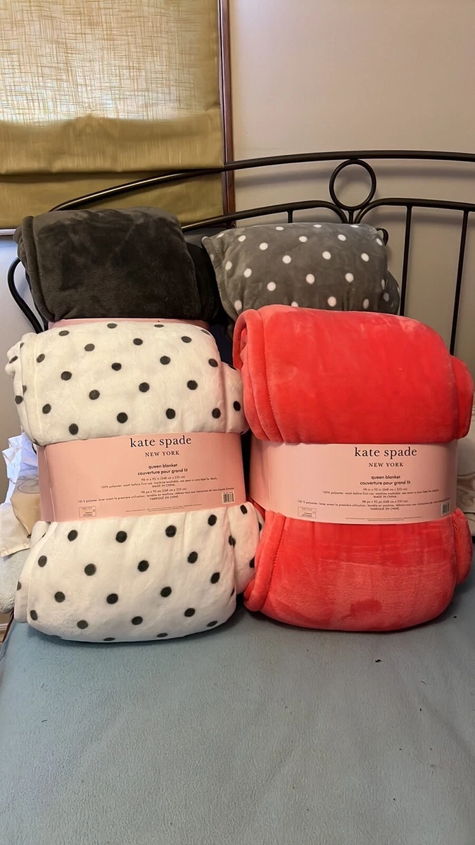 NWT Kate Spade New York Queen Size Plush Blanket