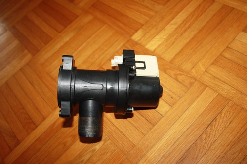 Laugenpumpe Bauknecht WA STAR 76 EX  Waschmaschine ( kein Dachbodenfund )