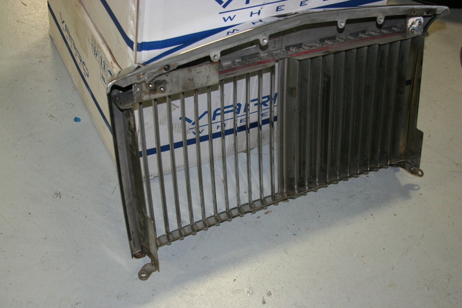 ROLLS ROYCE OEM FRONT GRILLE