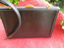Sac à main en lézard vernis noir doublé box noir vintage 1950-1960