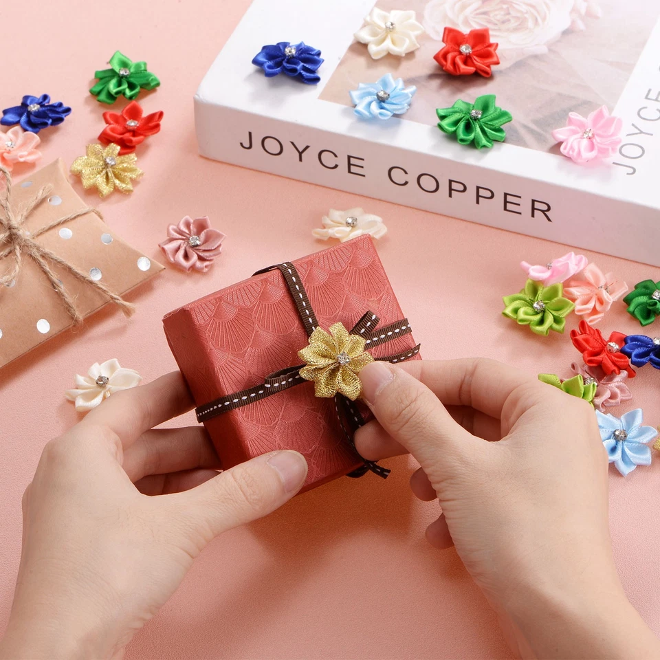 100 PIEZAS Flores de Cinta de Satén, Flores de Tela de 1.2" para Artesanía [Blanco] Foto 4 de 4