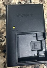 Sony BC-CSD Battery Charger for Sony Cybershot D,T,E,R