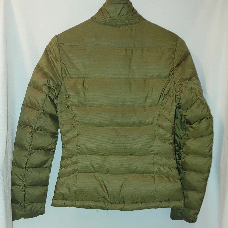CHAQUETA DE PLUMÓN NAU IMPERIAL Puffer Acolchada Oliva XS Defectuosa Asimétrica Foto 4 de 4