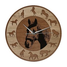 Wanduhr mit Pferdemotiv rustikal f&uuml;r Bauernhauseinrichtung, Flur