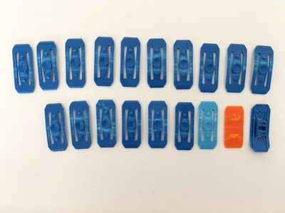 Mattel Hot Wheels Track Connectors Lot Of 19 Pieces Different Types.