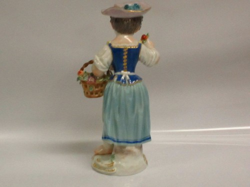 MEISSEN FIGUR GÄRTNERKIND MIT BLUMENKORB MODELL NUMMER 60347 1.WAHL - Picture 2 of 4