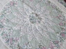 vtg patchwork quilt 72x90 twin single full double grn gingham scallop zig zag