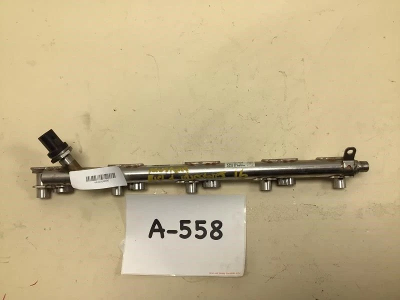 2016 FORD MUSTANG FUEL INJECTOR W/RAIL FITS 15-19 MKC OEM+ - Image 4 of 4