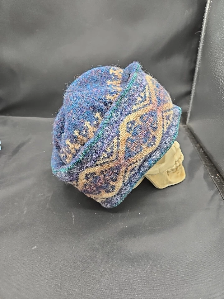 Icelandic Design Kids Wool Beanie Hiking Camping Ski Lodge - Image 4 of 4