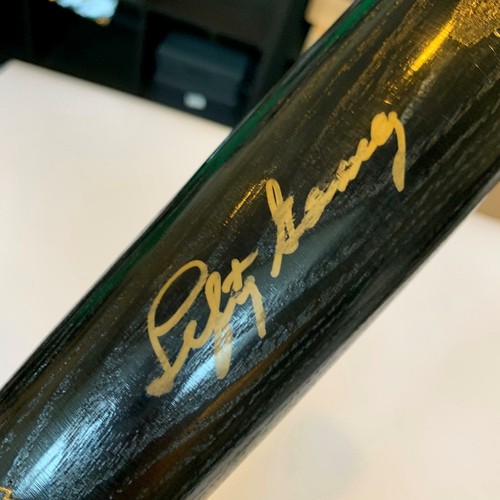 Rare Lefty Gomez Signed Louisville Slugger Game Model Bat With JSA COA - Picture 3 of 6