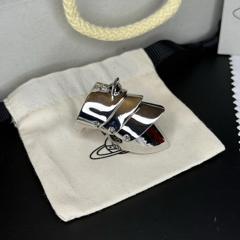 Vivienne Westwood Nana 3D 925 Silver Metal Armor Ring Size 6-8 New in Box - Image 2 of 4