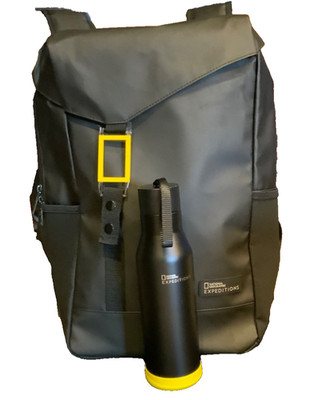 New National Geographic Expedition Lightweight Back Pack Dual Bottle Holders