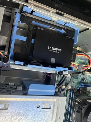 Werkzeugloser Adapter Caddy: Konvertieren Sie 2,5'' SSDs für Dell 3,5'' Laufwerksschächte | 3er-Pack