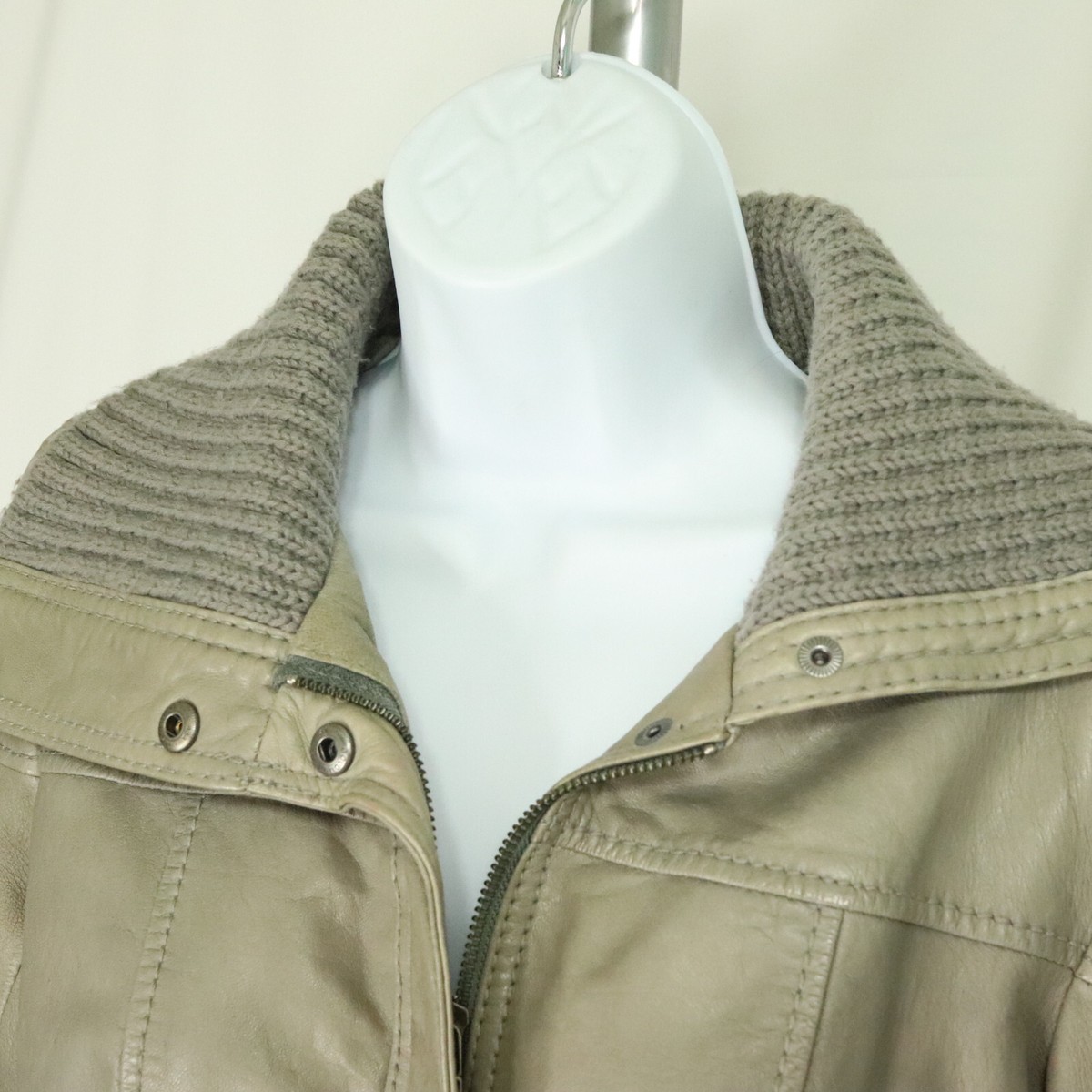 Eddie Bauer Women's Size S Beige Genuine Lamb Leather Full Zip