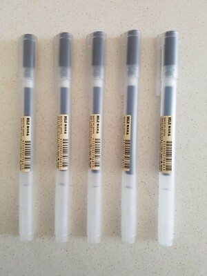 0.5 black muji pen