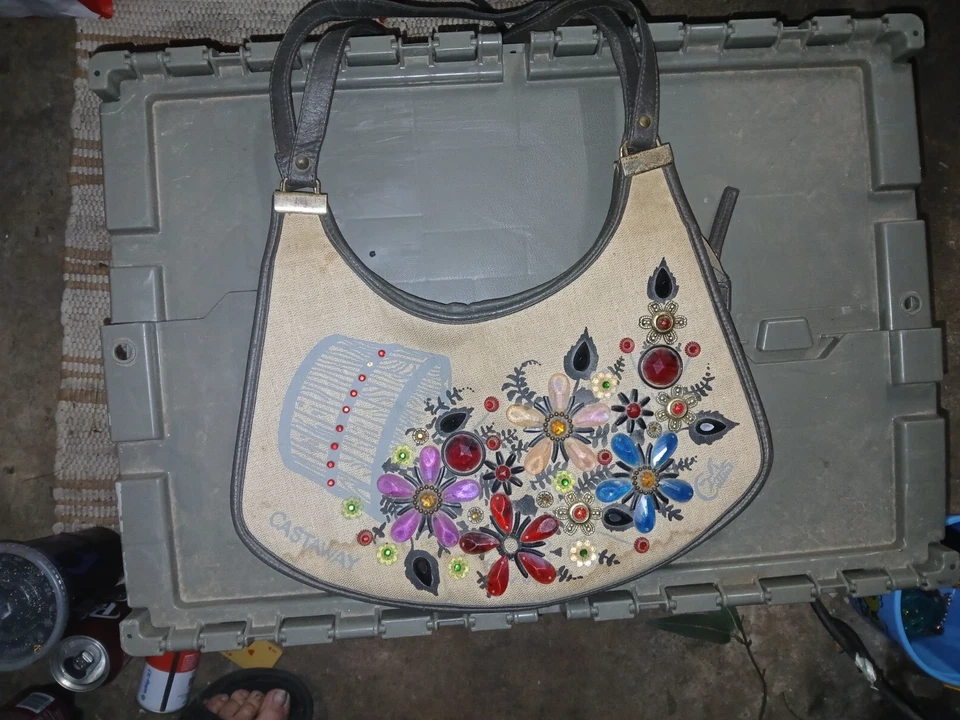 BOLSO ERID COLLINS NÁUFRAGO VINTAGE CON JOYAS Foto 2 de 4