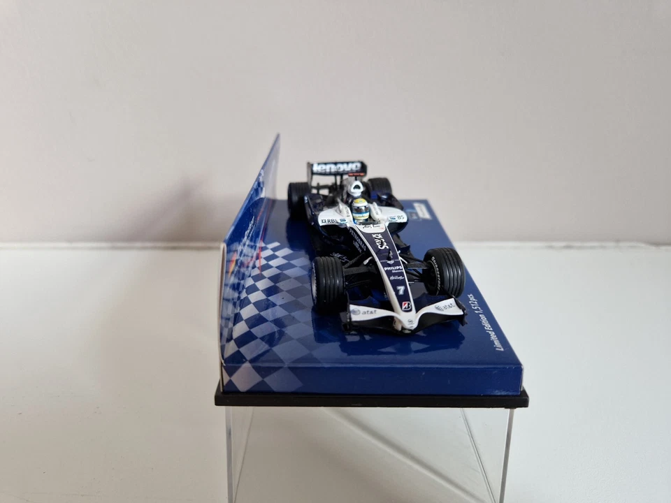 Minichamps 1/43 Williams Toyota FW29 N. Rosberg - Fuji Showcar 2008 - mcv890048 - Immagine 2 di 4