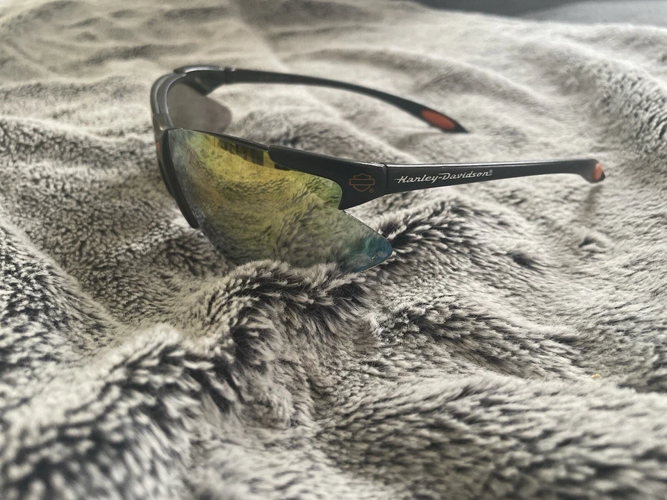 Harley Davidson Sun Glasses  - Image 3 of 4