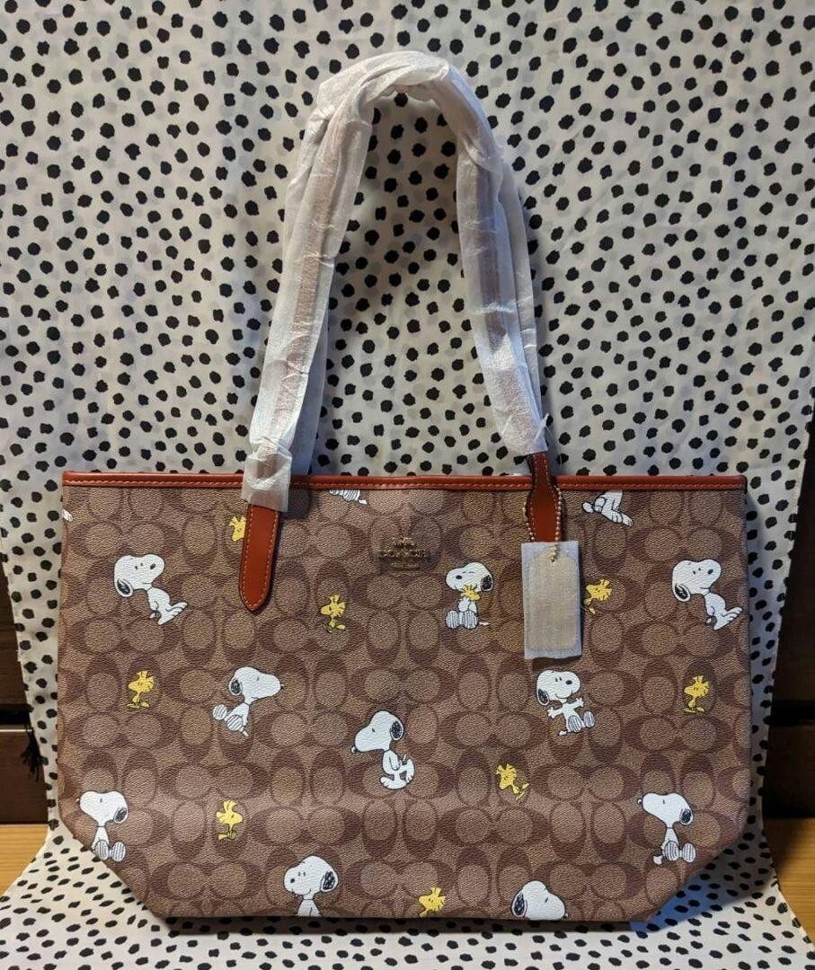 Coach Peanuts Snoopy CF166 Khaki Redwood Multi Tote Bag