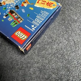 LEGO Seasonal 40222 Christmas Build-Up 100% Complete W/Box & Instructions 