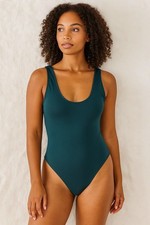 Maidenform size Large Smoothing Seamless Bodysuit Green Thong