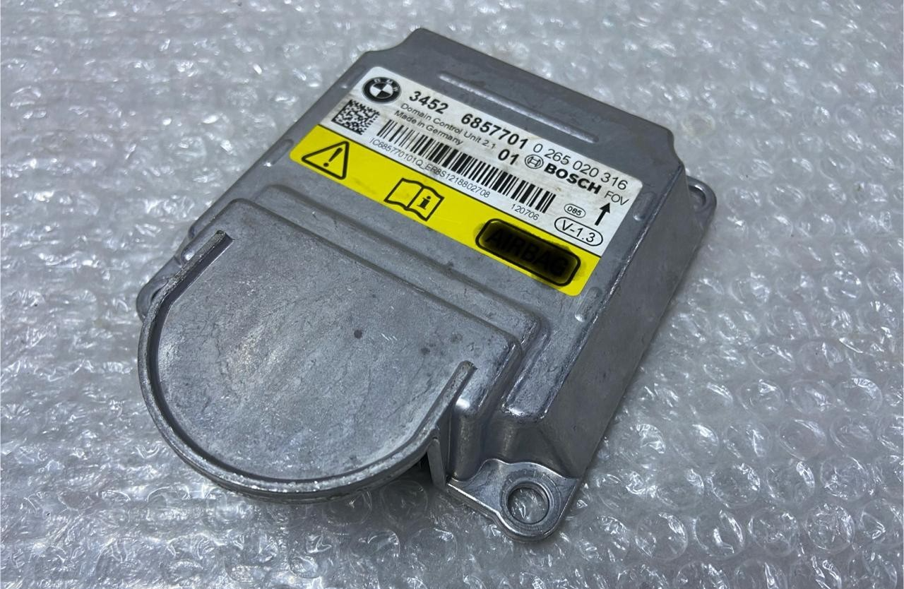 OEM 12-16 BMW F30 F31 328I SRS CONTROL UNIT MODULE OEM BOSCH 6857701