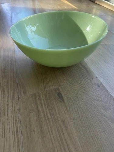 Martha Stewart Green JADEITE GLASS Round Serving Bowl