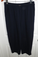 VTG St. John Sport by Marie Gray Womens Med. Wool Rayon Blend Pull On Pants