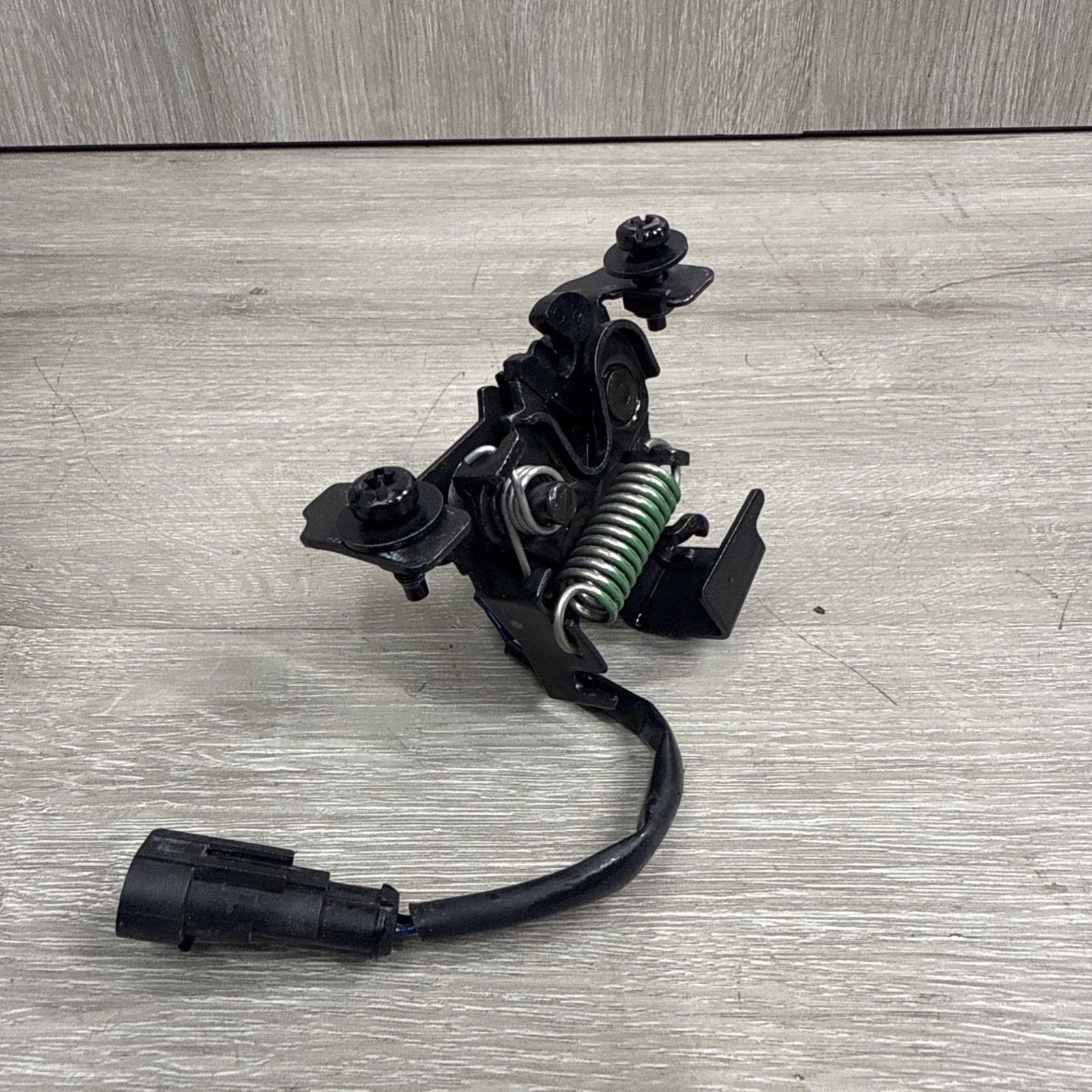 ✅2014 - 2024 MASERATI GHIBLI FRONT HOOD BONNET LEFT SIDE LATCH LOCK ACTUATOR OEM