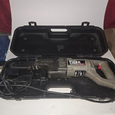 Porter Cable Tiger Saw 735 Variable Reciprocating Saw w/Case No Blades
