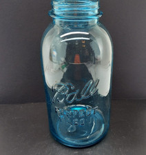 Vintage 1910 1923 BALL PERFECT MASON BLUE 1/2 HALF GALLON Canning Jar #8 w bubbl