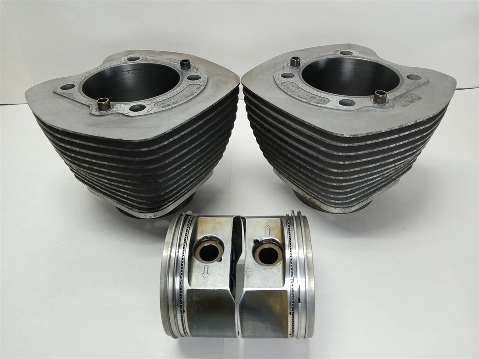 Стволы цилиндров и поршни 2004 Harley-Davidson FXSTI Softail Stage II 88–95 - Изображение 3 из 4