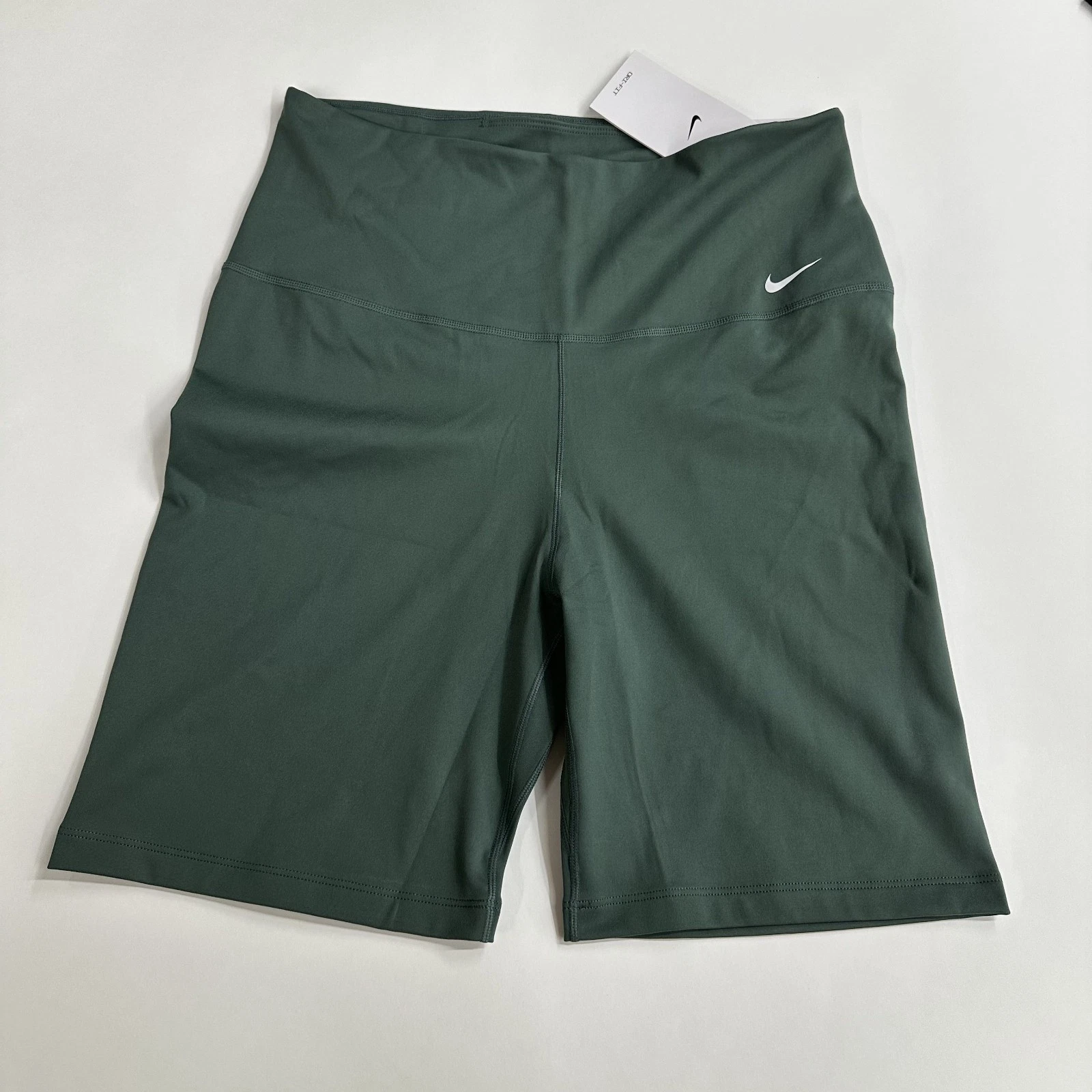 NIKE WOMEN'S ONE TRAINING BIKE SHORTS SZ M GREEN 7 IN HIGH DV9022-338 DRI-FIT