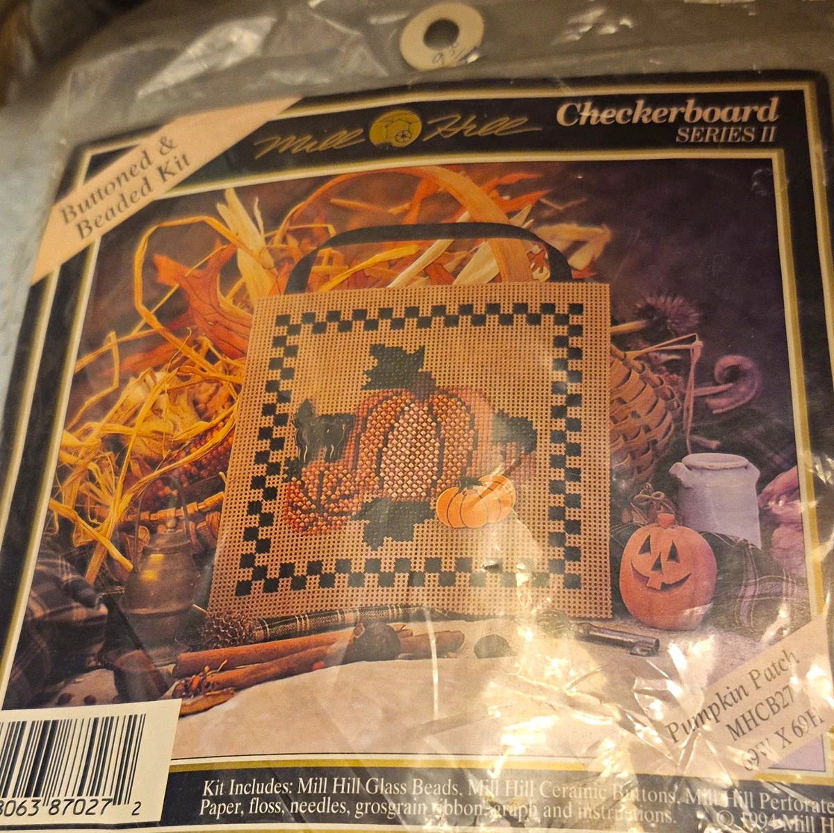 Mill Hill Checkerboard Series II Pumpkin Patch Button & Beaded Kit MHCB27