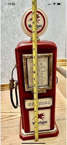 Mobil gas Vintage Wood Gas Pump - Cabinet W/Shelfs Collectible Memorabilia Rare - Picture 10 of 11