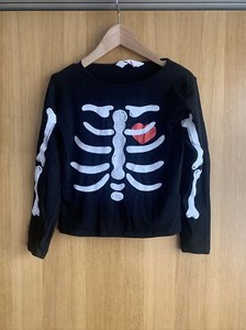 H\u0026M Niñas Halloween Esqueleto Top-Talla 6-8 años Huesos Brillo Disfraz para  Vestir | eBay