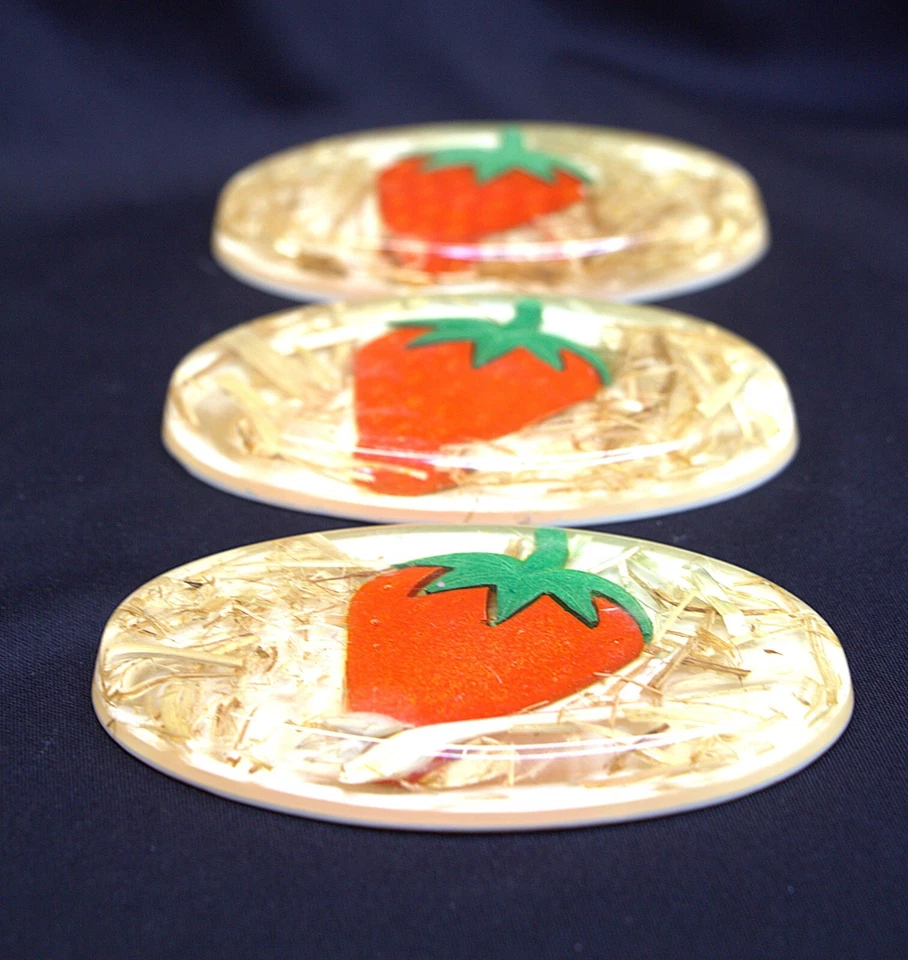 Remaches de fresa de colección acrílico transparente 3 posavasos para platos de ollas calientes de 4,5 x 3 pulgadas Foto 2 de 3