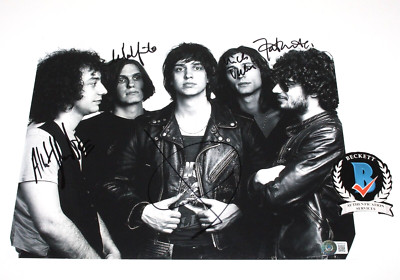THE STROKES BAND SIGNED 11x14 PHOTO BECKETT COA x5 JULIAN