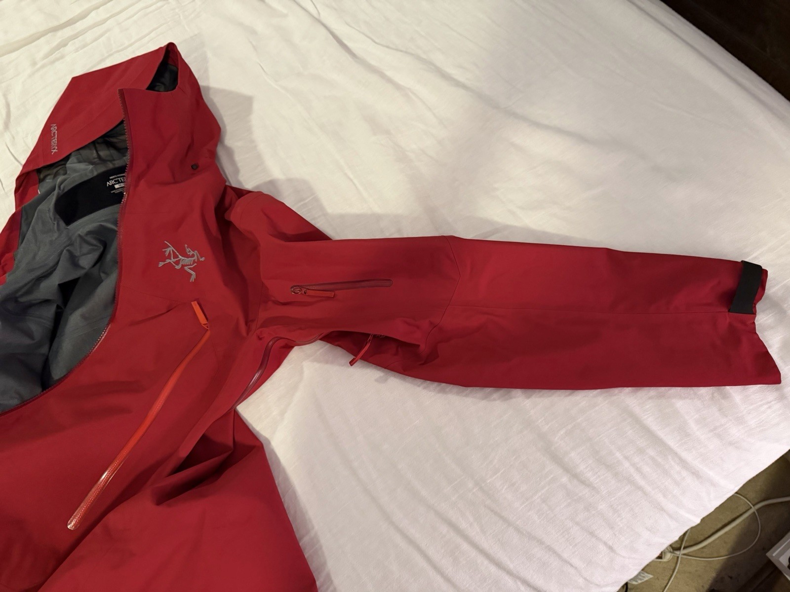 Arc'teryx Sabre  Men's Ski Jacket Size M thumbnail 4