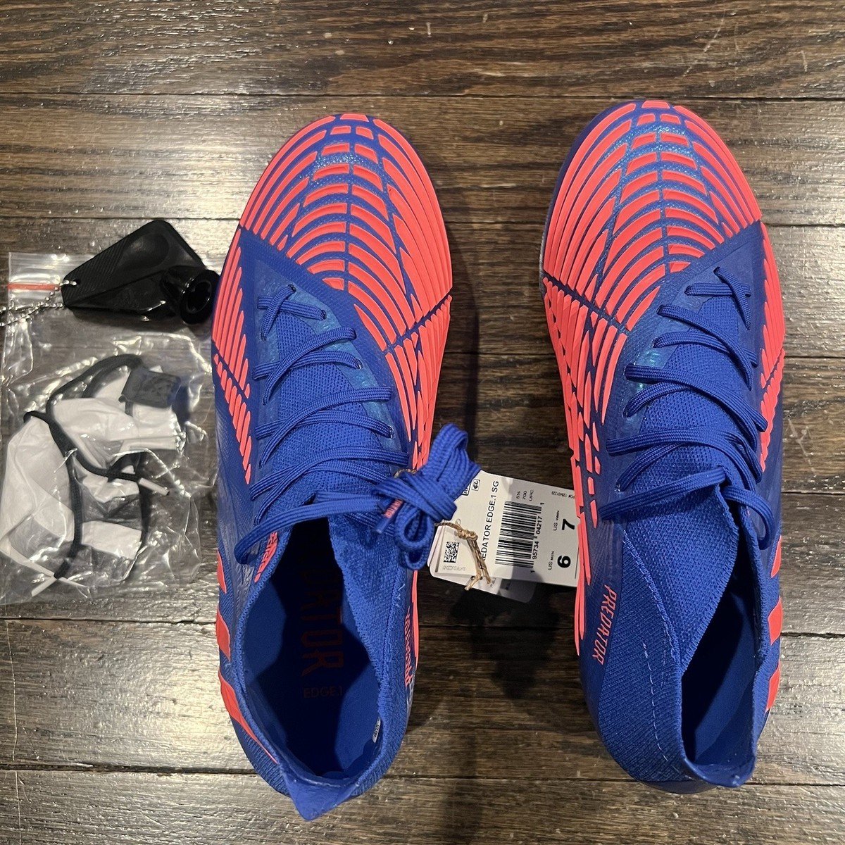 Adidas Predator Edge.1 SG H02965 Soccer Cleats Men Size 6 Women's