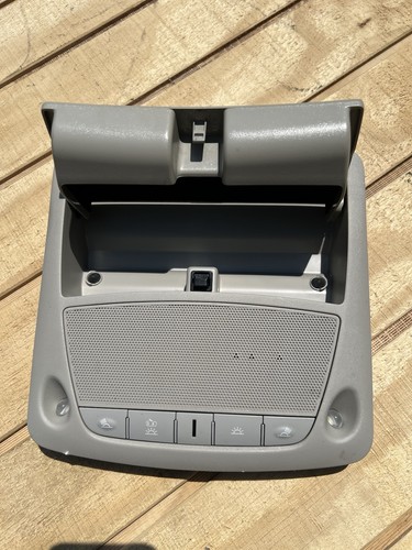 (13-18 NISSAN ALTIMA)(13-19 SENTRA)(17-20 ROGUE) OVERHEAD DOME LIGHT LAMP OEM - Picture 2 of 3