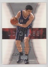 2003-04 UD Glass Yao Ming #19 HOF 0mm9