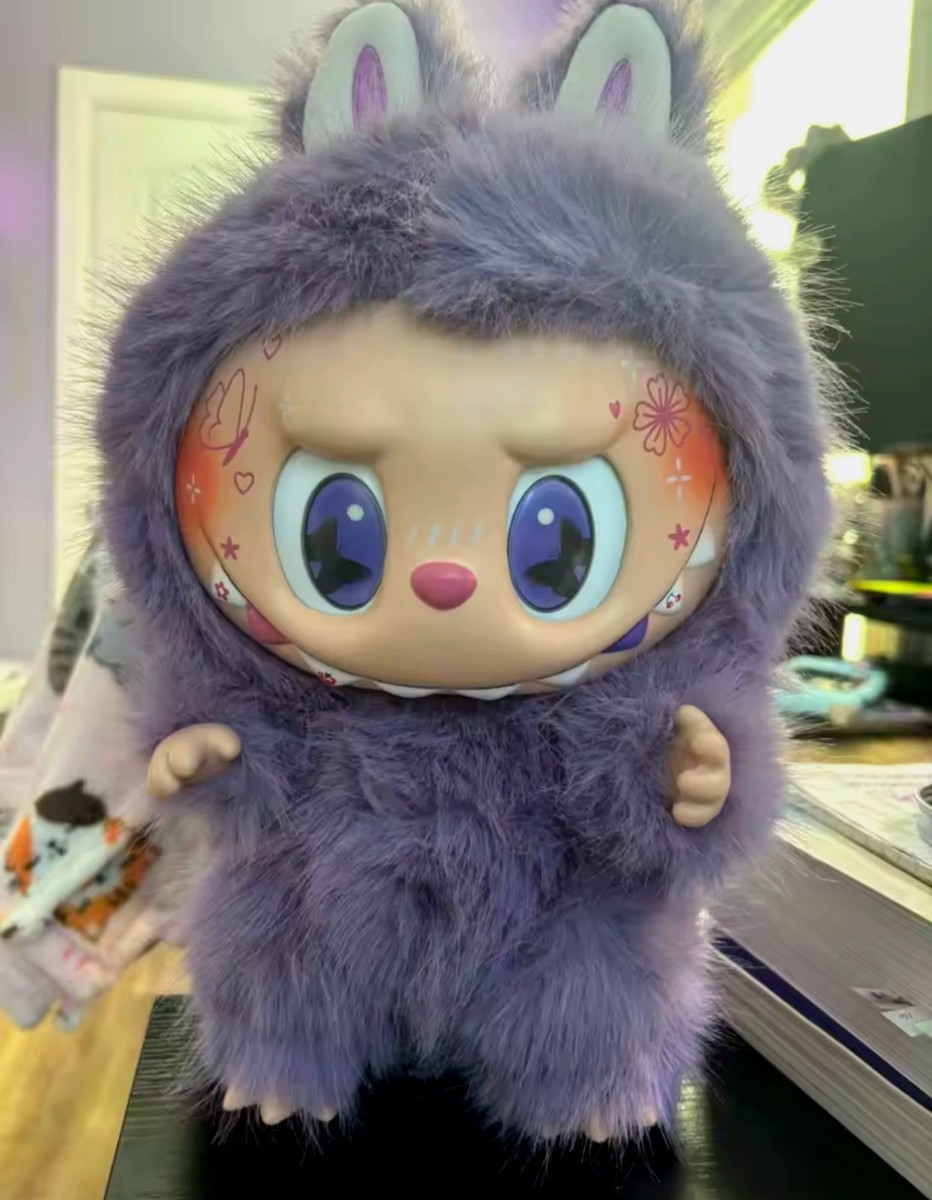 【新作】ZIMOMO ジモモ ふわふわぬいぐるみ LABUBU パープル ZIMOMO ジモモ ふわふわぬいぐるみ LABUBU パープル - メルカリ