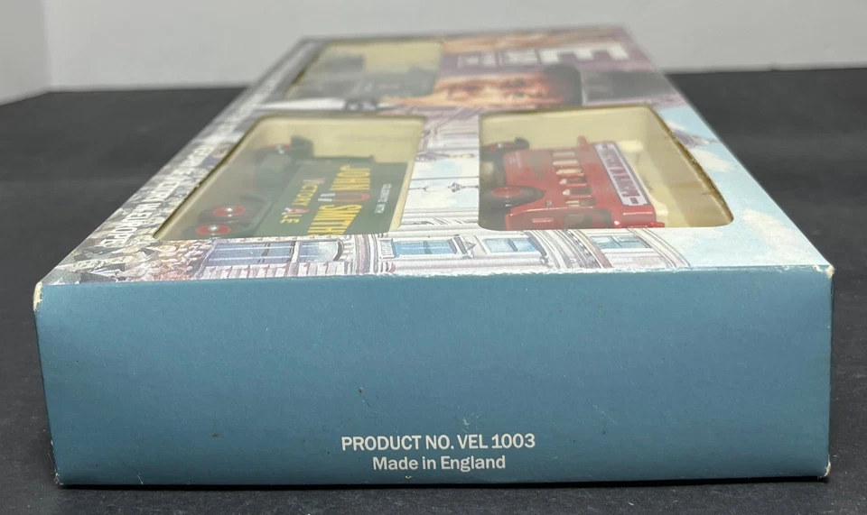 Lledo VE Day 8th May 1945 Collection 50th Anniversary London Bus Churchill NIB - Image 4 of 4