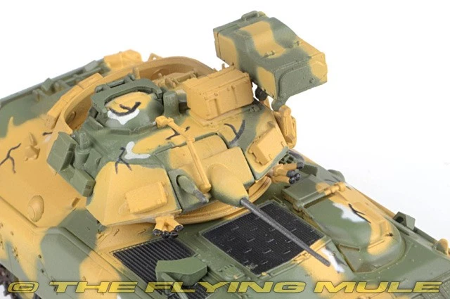 Easy Model 1:72 M2 Bradley US Army - Image 3 of 4