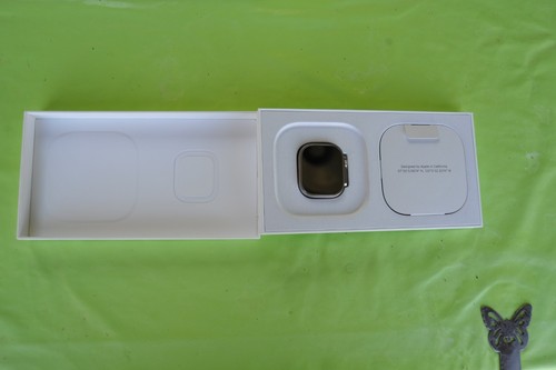 APPLE WATCH ULTRA 2 49mm titanium-gps-cellular - Foto 3 di 5