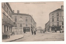 CPA 55 - COMMERCY : LA POSTE ET RUE BAS DE LA PLACE (MEUSE) ÉCRITE le 09-10-1917