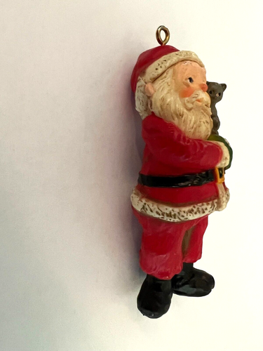 Santa Christmas Tree Ornament Resin NEW (D35A18) - Picture 3 of 6