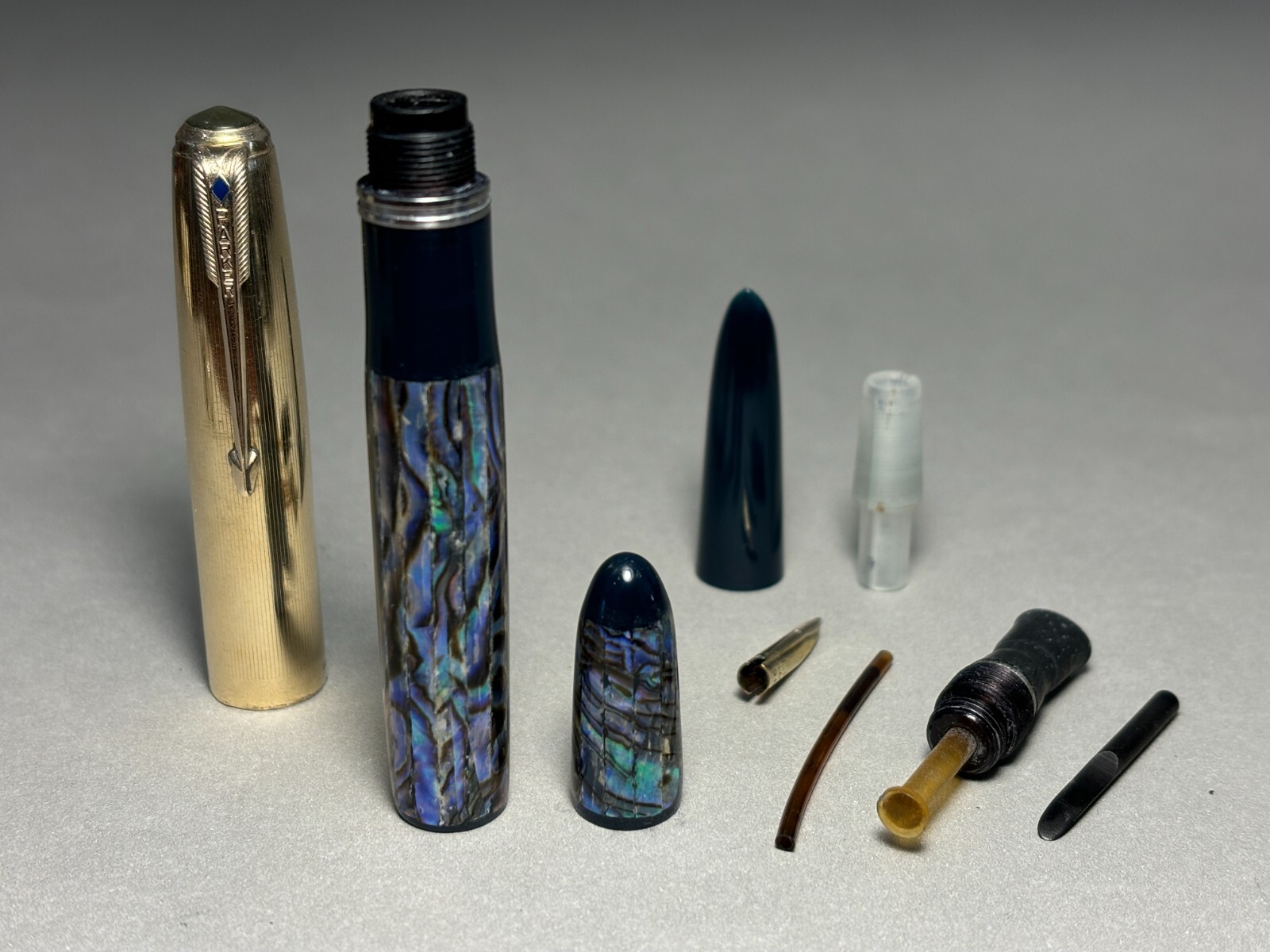 Parker — Fountain Pen — Medium (M) nib — fountain pen for sale on Nibfolio — photo 5