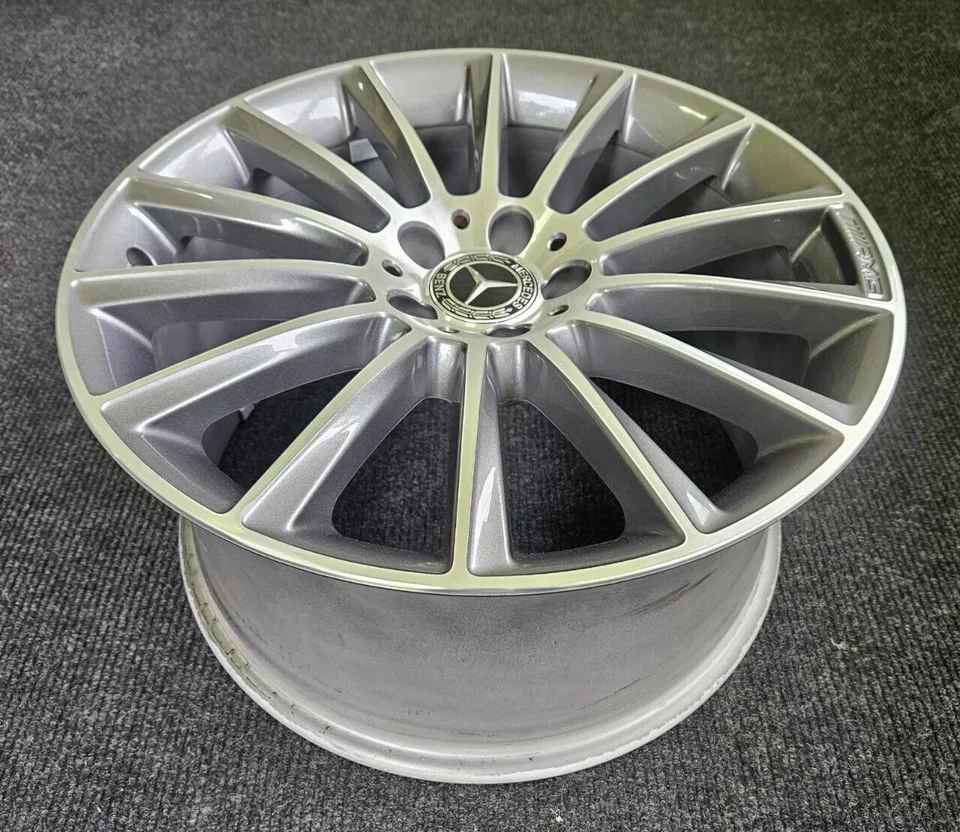 Mercedes Benz CLS400 CLS550 SL400 Factory OEM 19" x9.5" Rear Wheel 2015-2020 Rim - Image 3 of 4